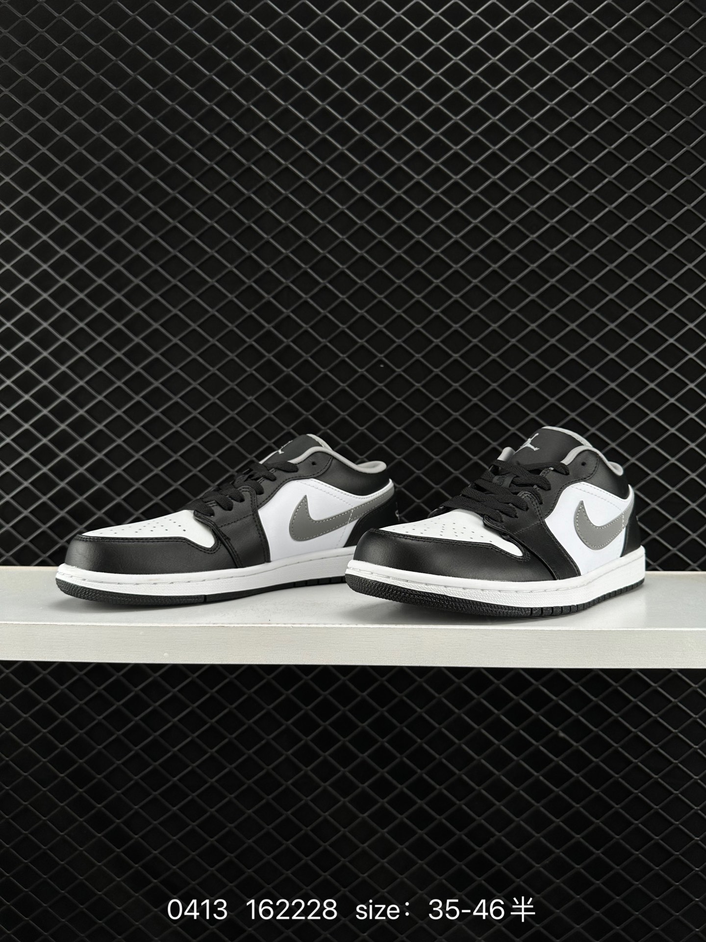 Nike Wmns Air Jordan 1 Low GS”Team Gold”